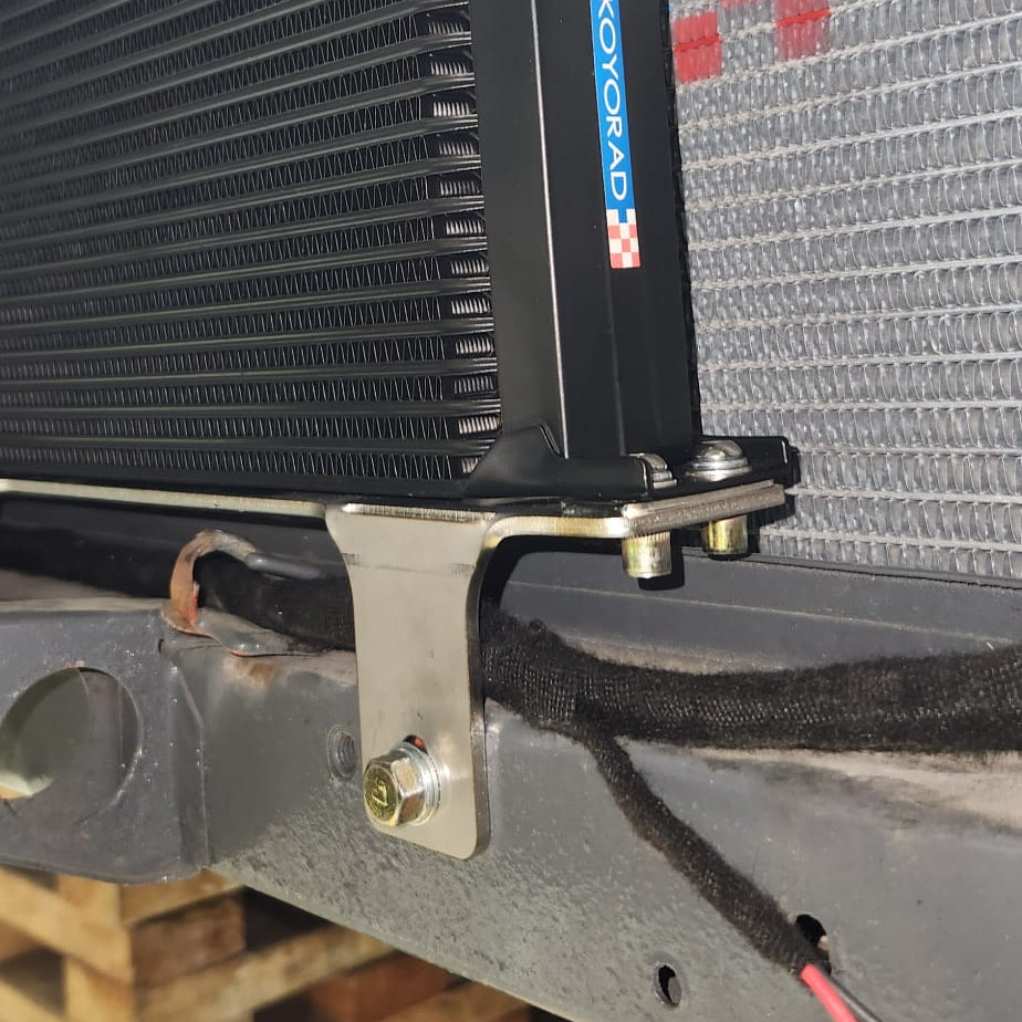 260Z Koyorad oil cooler mount bottom view