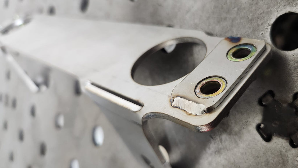 260Z Oil Cooler Mount (Greddy / TrustOil)