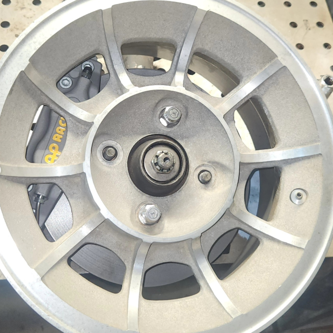 ZSM S30Z AP Racing Front Brake Kit - Nissan (240Z/260Z/280Z)