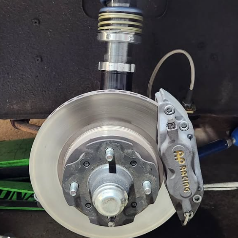 ZSM S30Z AP Racing Front Brake Kit - Nissan (240Z/260Z/280Z)