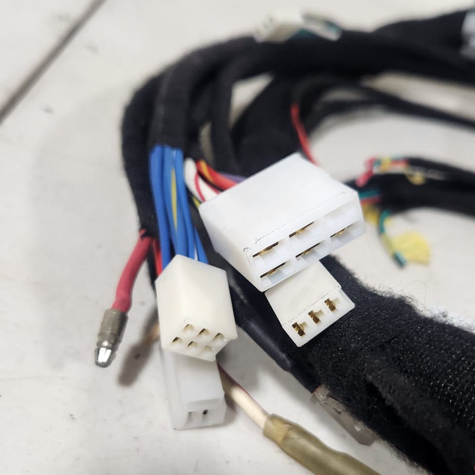 ZSM S30Z custom wiring harness with Deutsch connector close-up