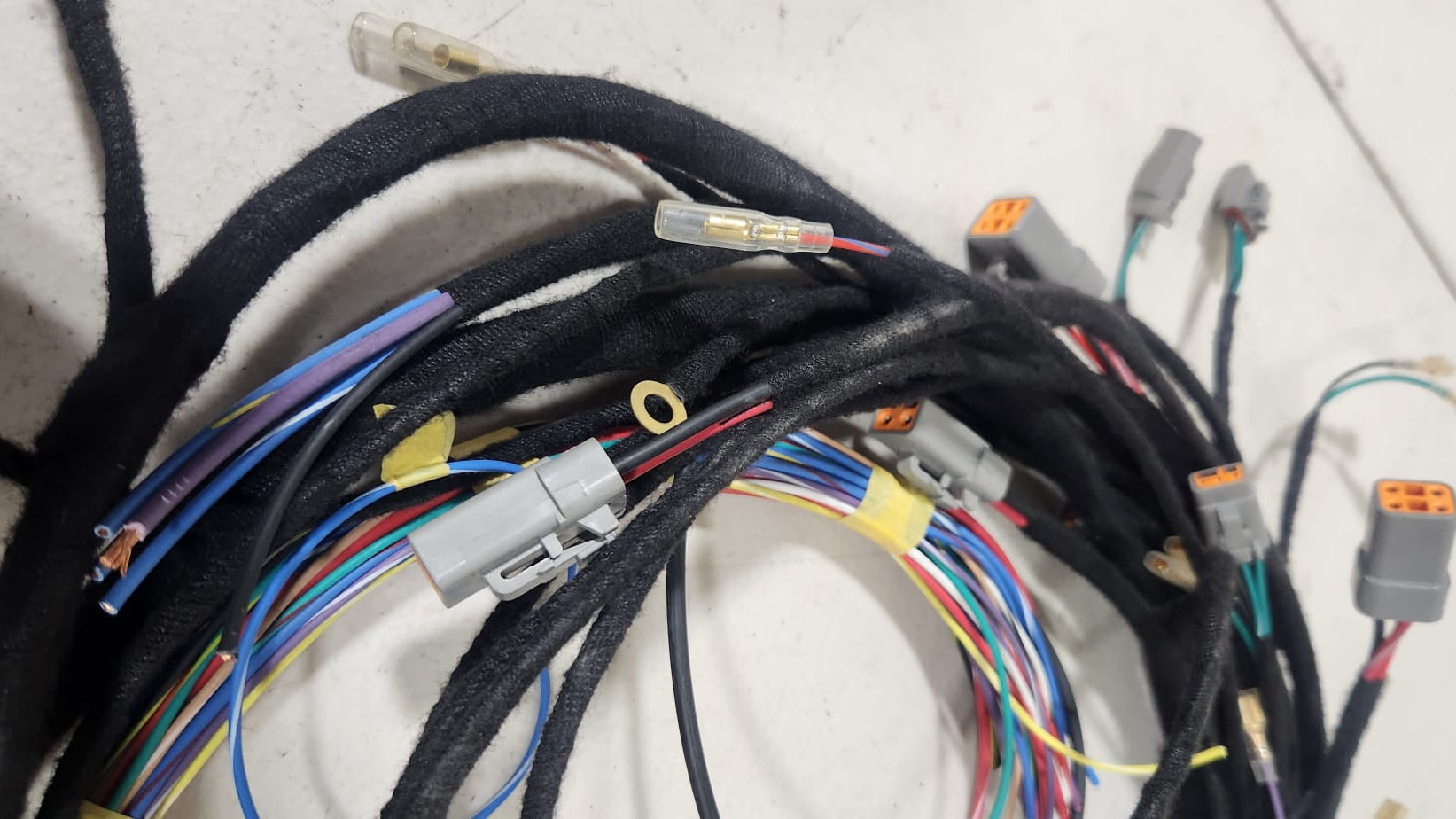 ZSM S30Z wiring harness detail showing labeled wire ends and connectors