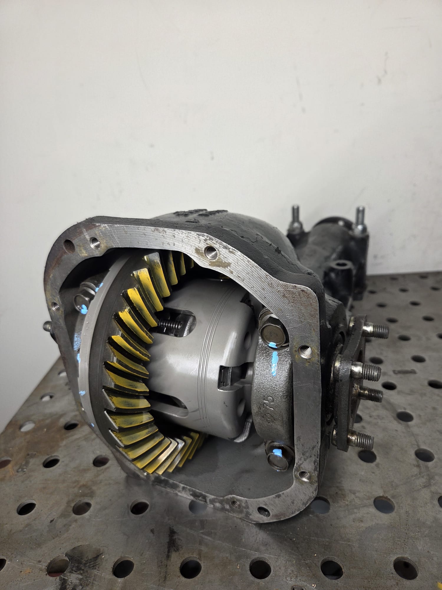 Cusco LSD close-up showing internal spring mechanism and clutch pack