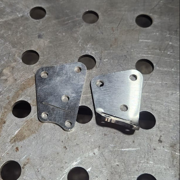 280z Areomotive Fuel Regulator Carburetor Bracket