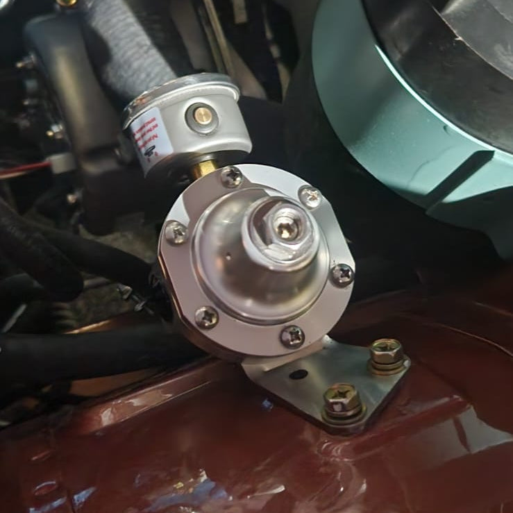 280z Areomotive Fuel Regulator Carburetor Bracket