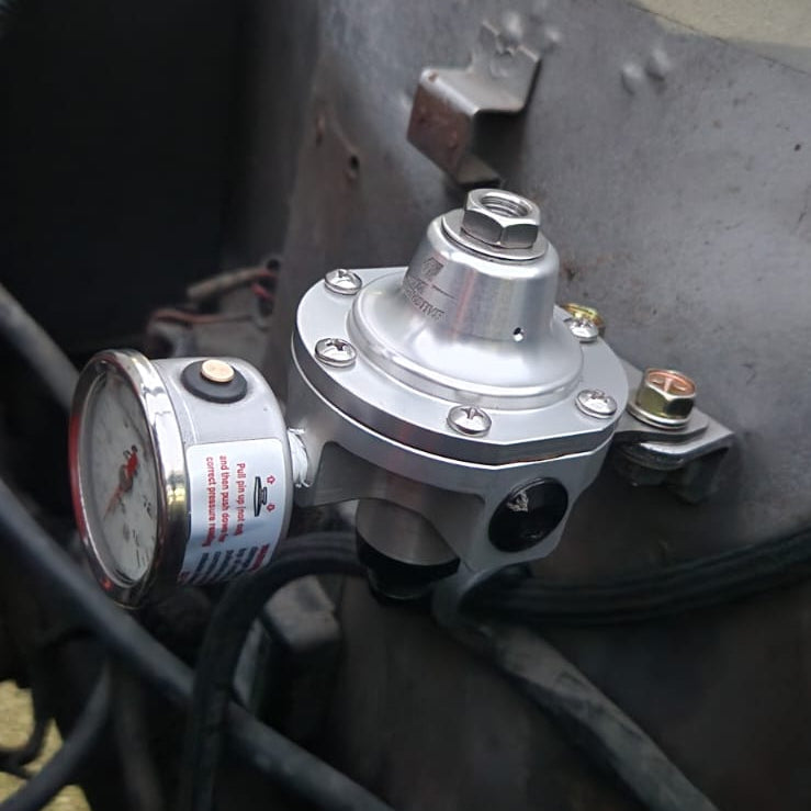 Nissan Skyline Hakosuka Areomotive Fuel Regulator Carburetor Bracket