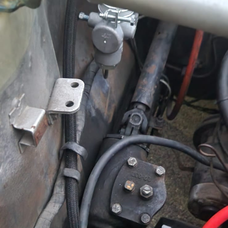 Nissan Skyline Hakosuka Areomotive Fuel Regulator Carburetor Bracket