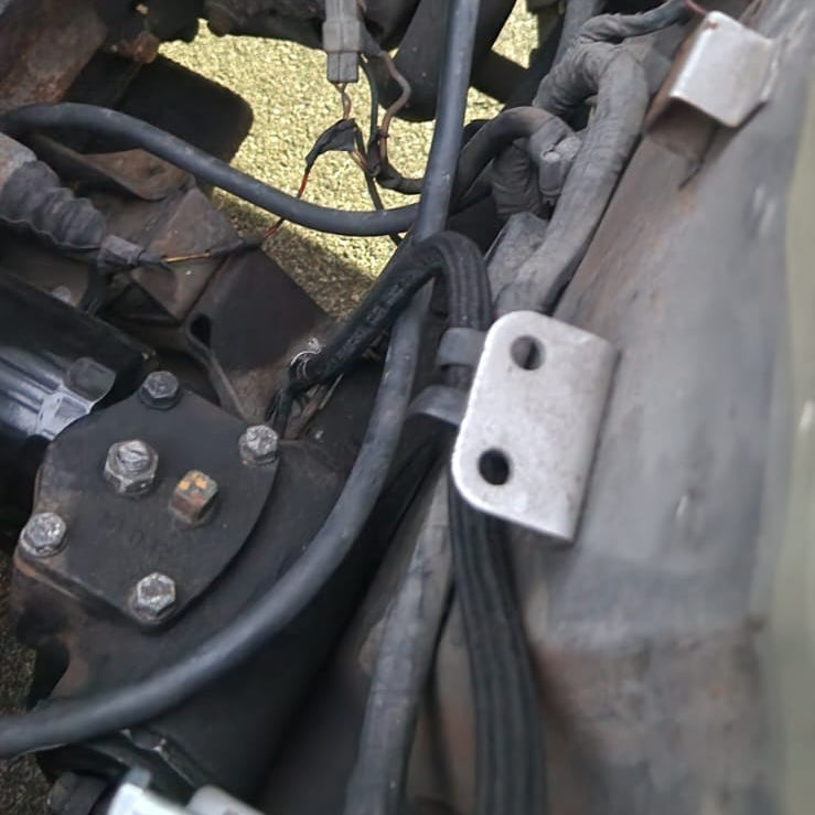 Nissan Skyline Hakosuka Areomotive Fuel Regulator Carburetor Bracket