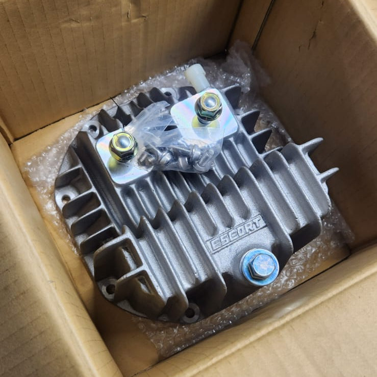 R200 Differential Cover - ESCORT