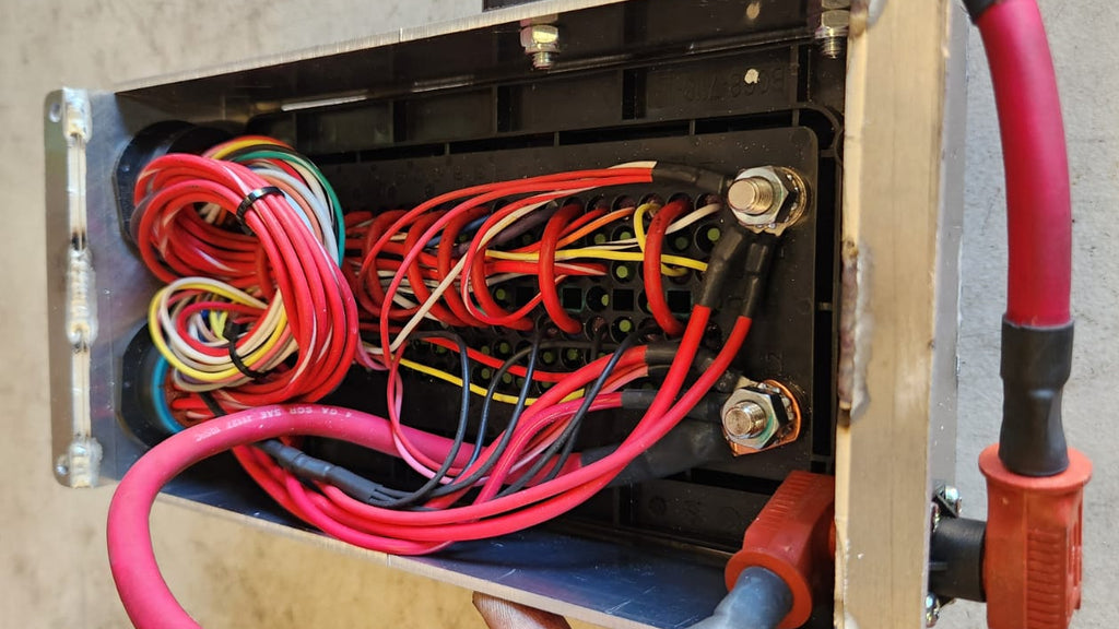 S30Z Eaton Fuse Box Mount