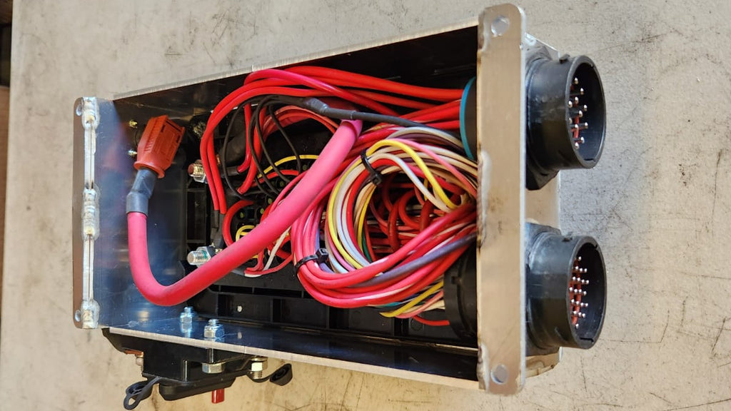 S30Z Eaton Fuse Box Mount