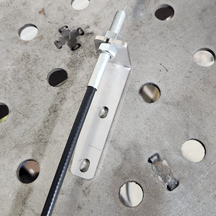 260z Throttle Cable Bracket - Firewall Mounted