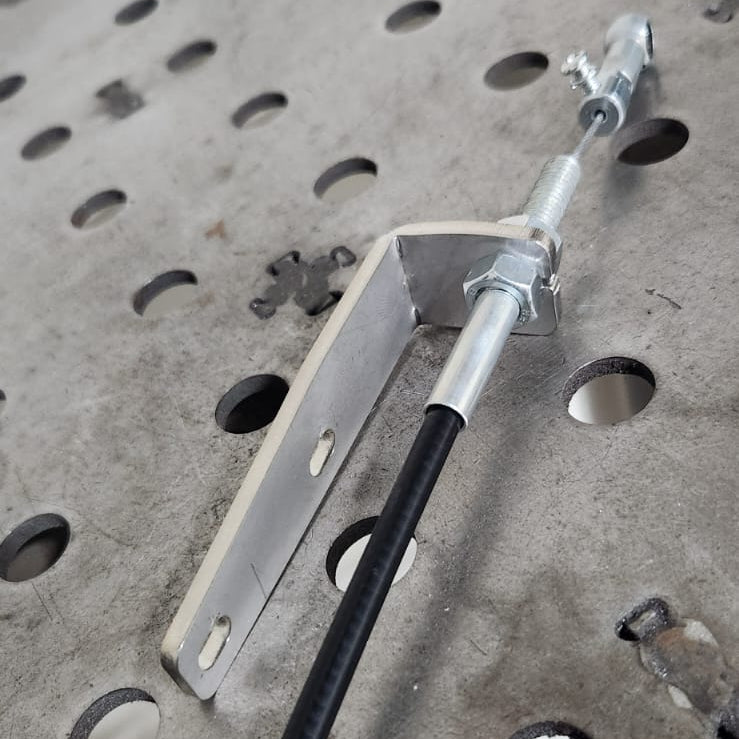 260z Throttle Cable Bracket - Firewall Mounted