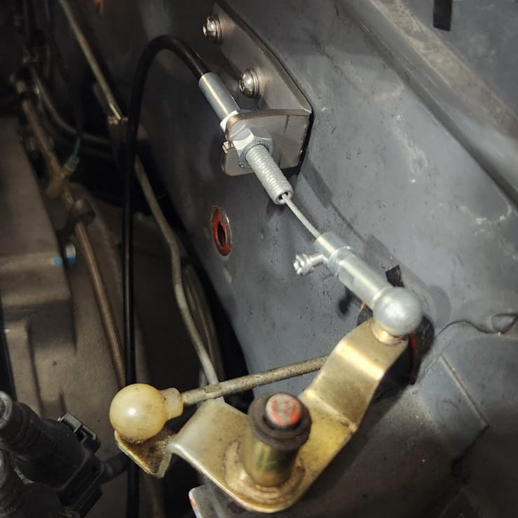 260z Throttle Cable Bracket - Firewall Mounted