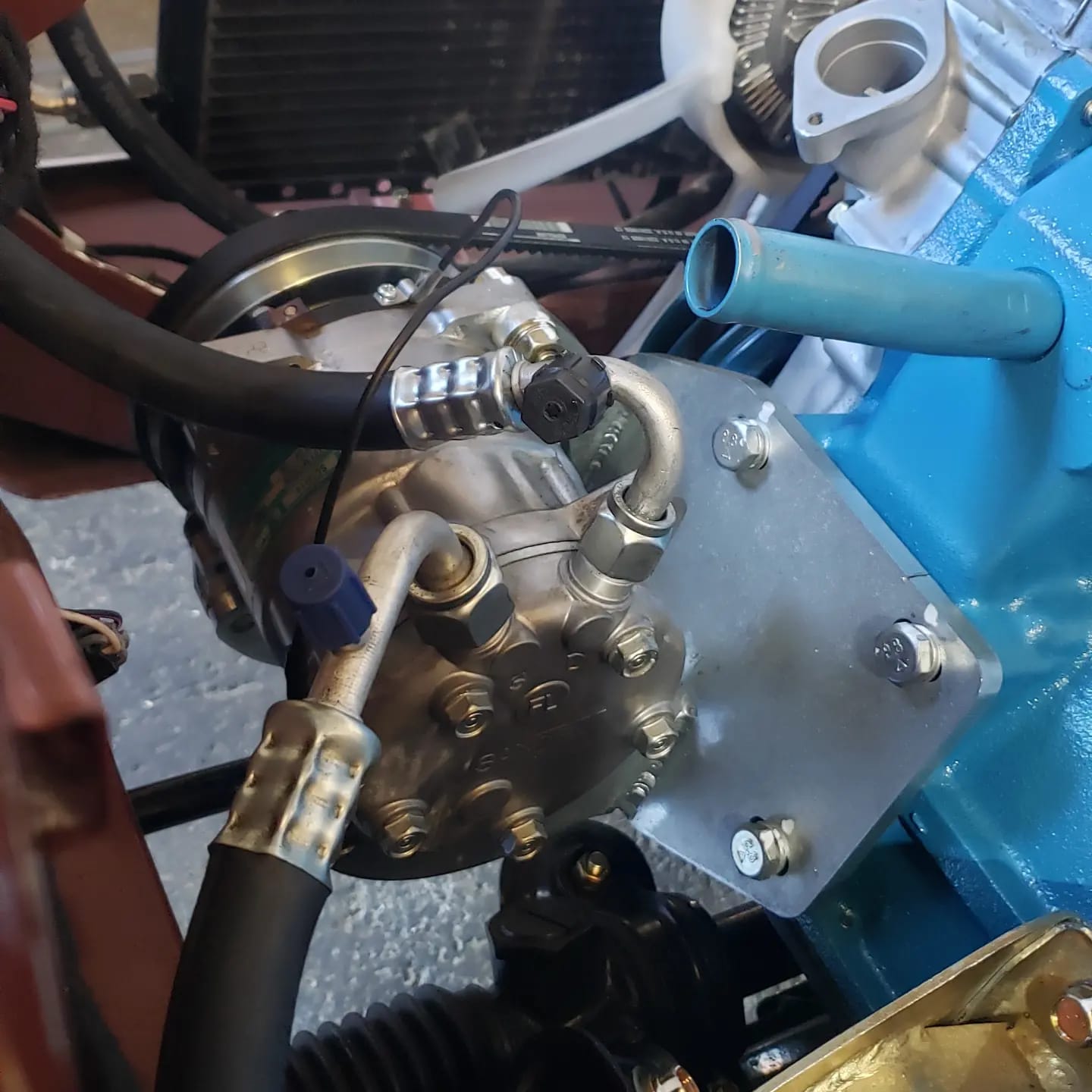 A/C Compressor Bracket - L-Series Engine (240z/260z/280z)