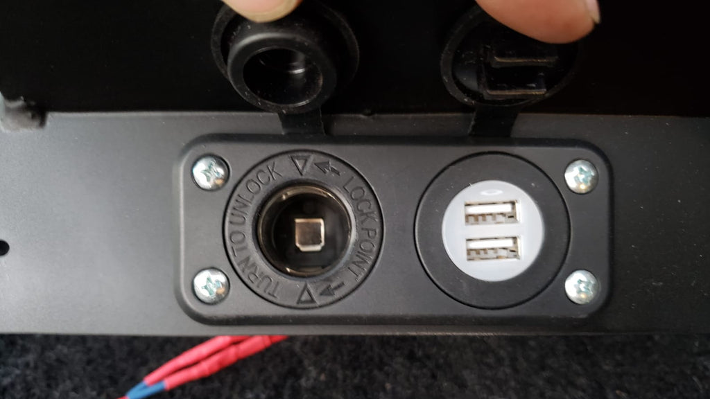 Haltech Screen Mount (260Z/280Z)